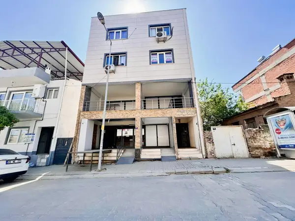 İsabeylide bulvar üzeri kiralık 3 katlı dükkan küçük görsel 2