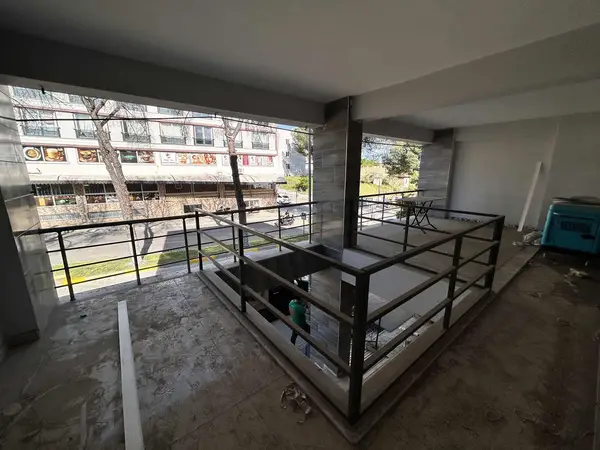 İsabeylide bulvar üzeri kiralık 3 katlı dükkan küçük görsel 17
