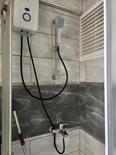İSABEYLİDE KİRALIK 1+1 EŞYALI DAİRE küçük görsel 2